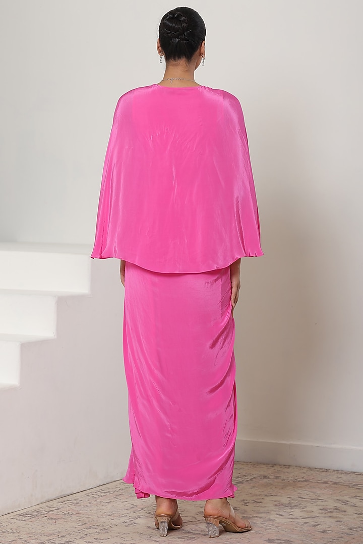 Pink Crepe Sequins Embroidered Kaftan by Sunanta Madaan at Pernia's Pop Up Shop