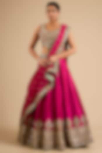 Pink Slub Mirror Work Wedding Lehenga Set by Suhino at Pernia's Pop Up Shop