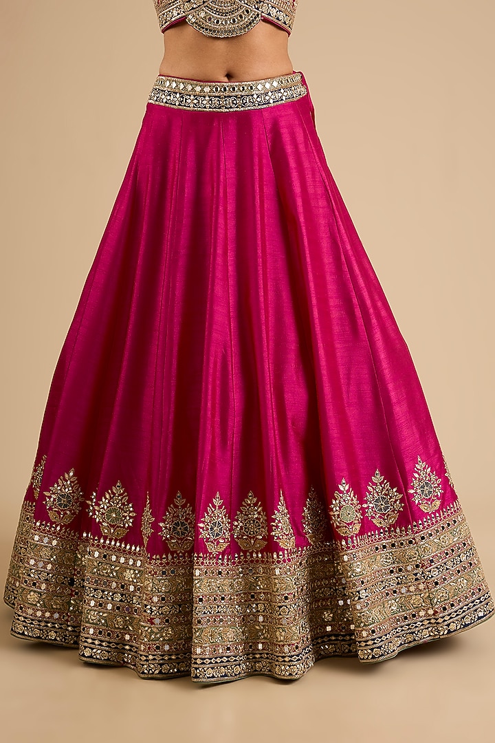 Pink Slub Mirror Work Wedding Lehenga Set by Suhino at Pernia's Pop Up Shop