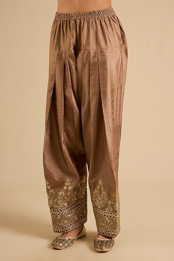 Bronze Slub Mirror Work Kurta Set by Suhino at Pernia's Pop Up Shop