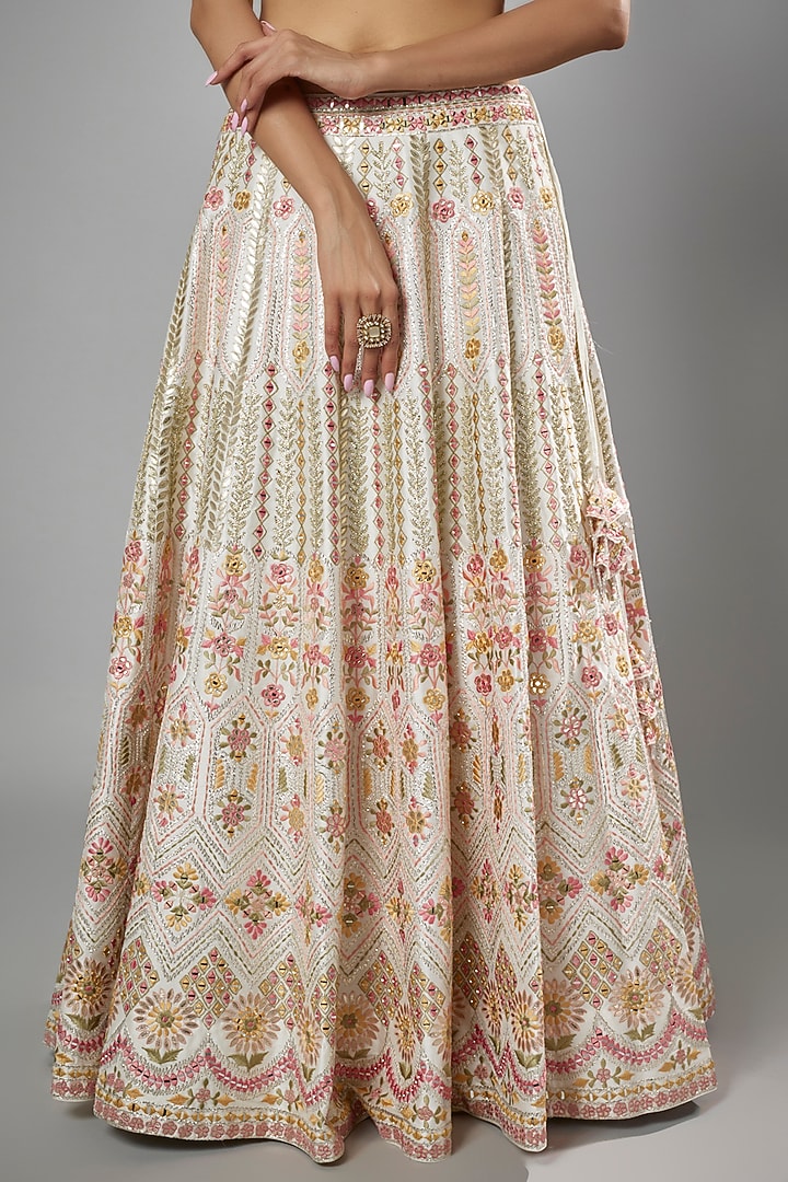 White Slub Silk Embroidered Wedding Lehenga Set by Suhino at Pernia's Pop Up Shop