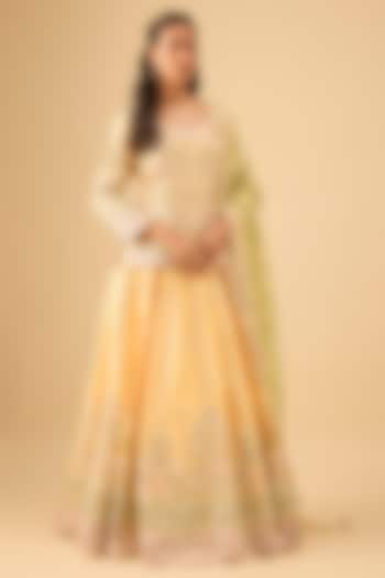 Yellow Slub Silk Mirror Embroidered Wedding Lehenga Set by Suhino at Pernia's Pop Up Shop
