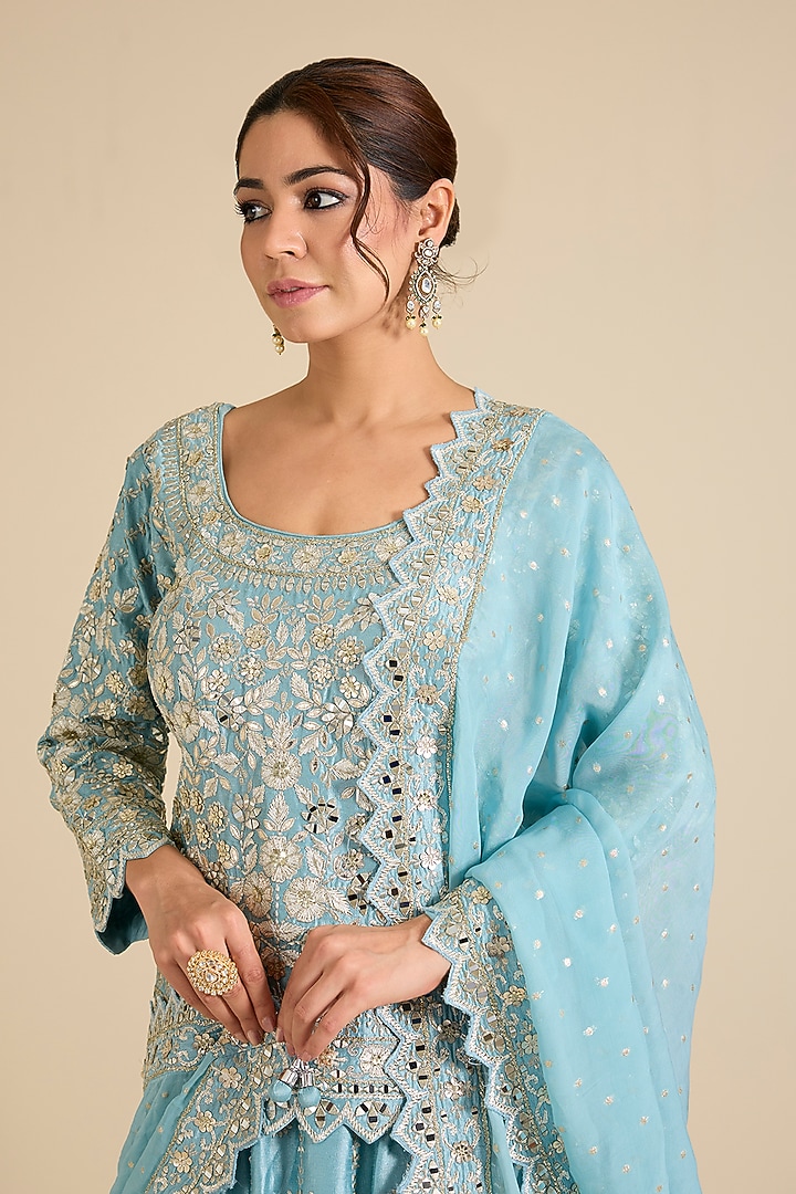 Blue Slub Silk Wedding Lehenga Set by Suhino at Pernia's Pop Up Shop