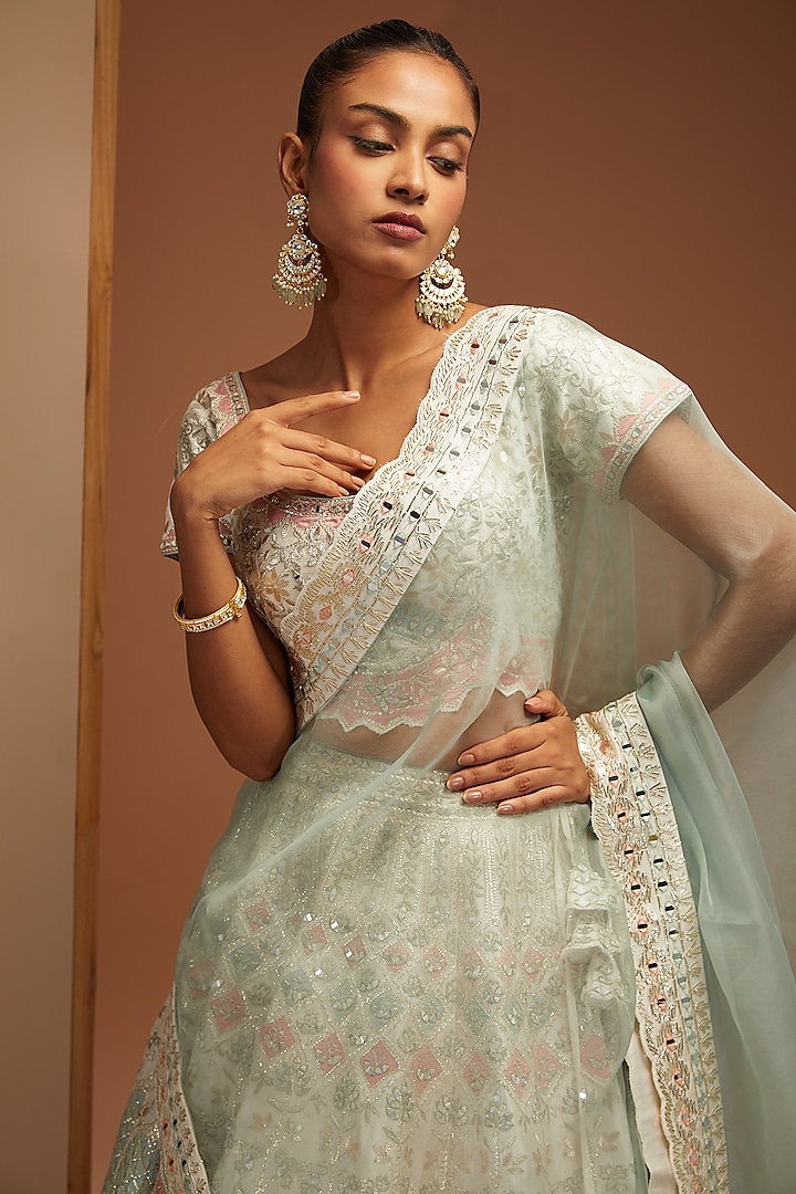 White Slub Silk Embroidered Wedding Lehenga Set by Suhino at Pernia's Pop Up Shop