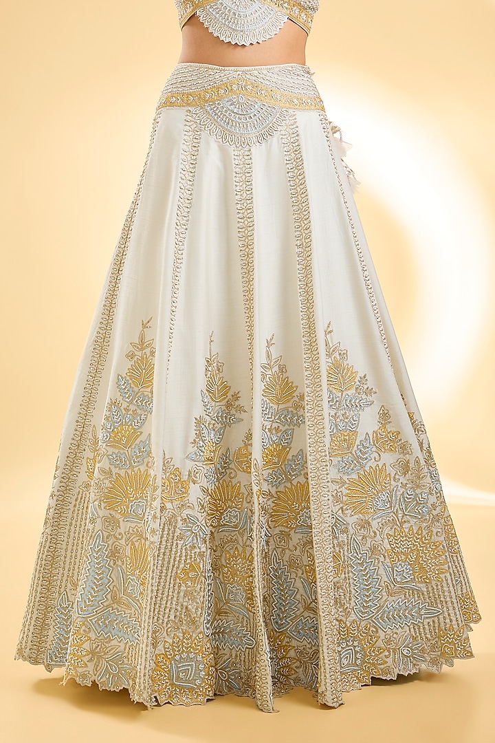 White Slub Silk Aari Embroidered Wedding Lehenga Set by Suhino at Pernia's Pop Up Shop