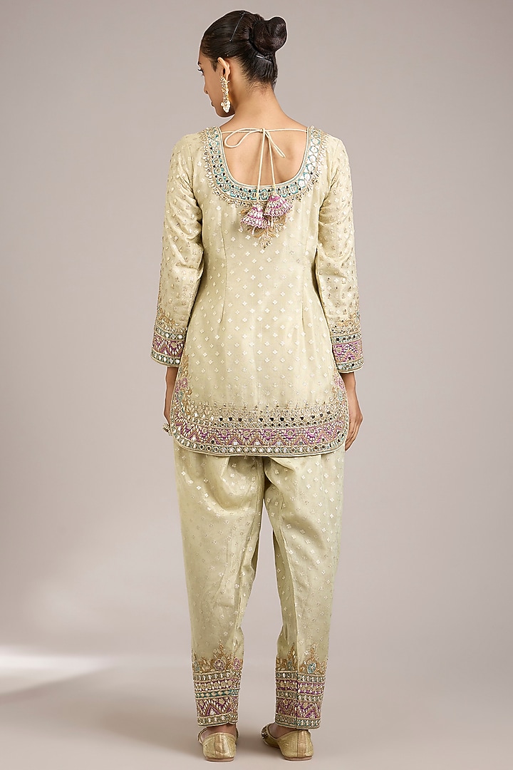 Ivory Tissue Mirror & Patchwork Embroidered Kurta Set by Suhino at Pernia's Pop Up Shop