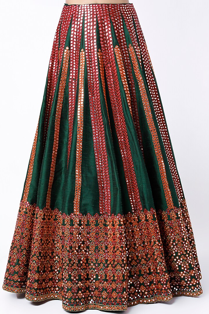 Evergreen & Red Embroidered Wedding Lehenga Set by Suhino at Pernia's Pop Up Shop