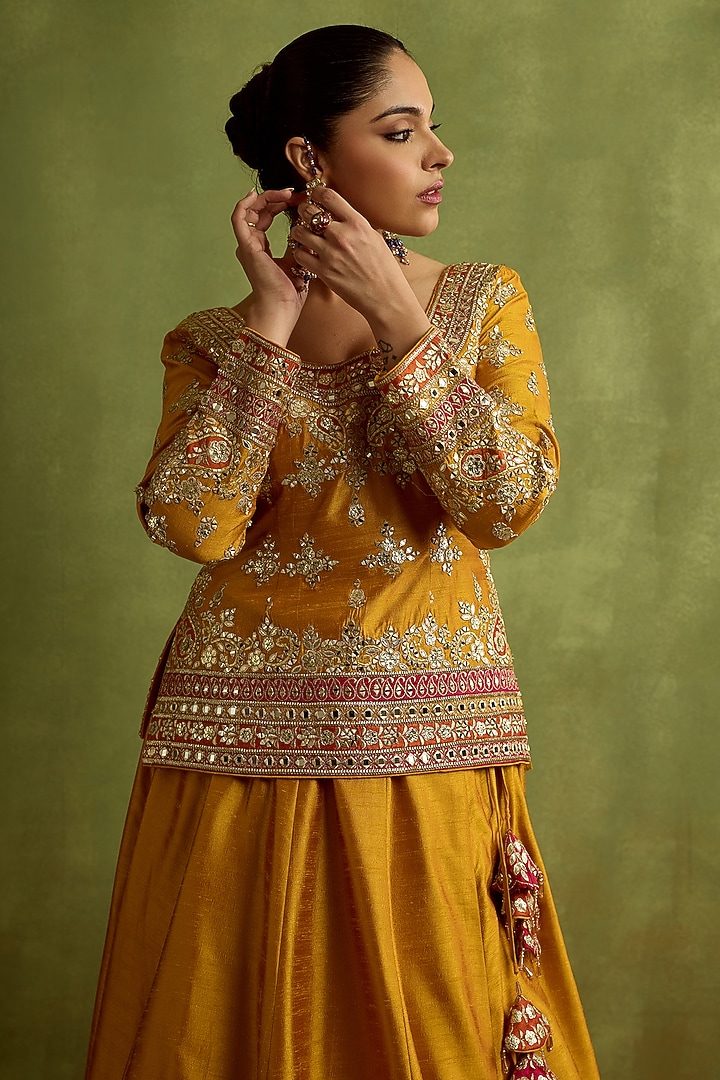 Yellow Slub Silk Mirror Embroidered Wedding Lehenga Set by Suhino at Pernia's Pop Up Shop