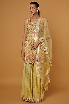 product-color-Yellow