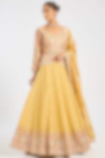 Yellow Tissue Embroidered Wedding Lehenga Set by Suhino at Pernia's Pop Up Shop