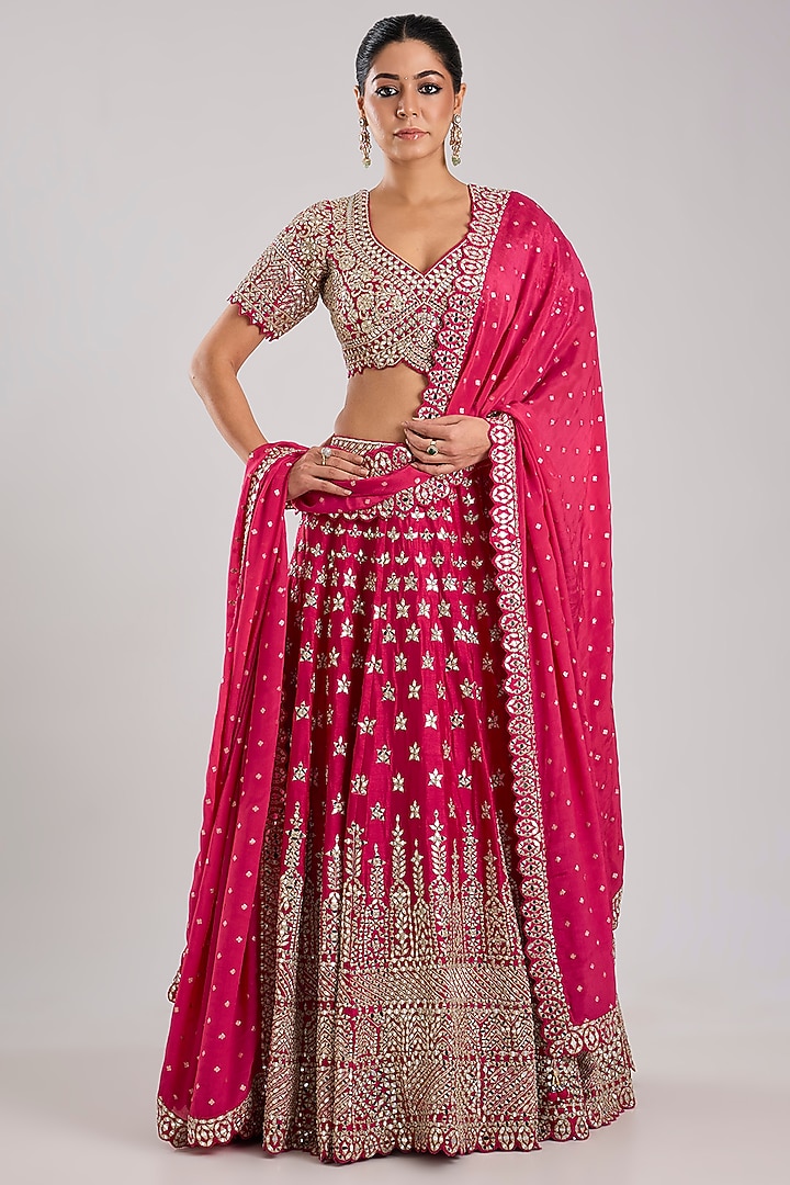 Rani Slub Silk Embroidered Wedding Lehenga Set by Suhino at Pernia's Pop Up Shop