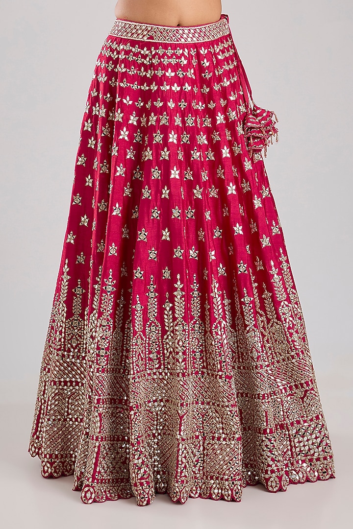Rani Slub Silk Embroidered Wedding Lehenga Set by Suhino at Pernia's Pop Up Shop