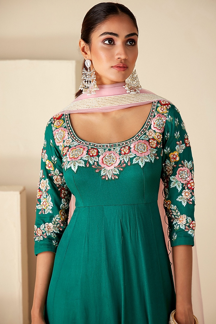 Green Georgette Crepe & Net Thread Work Wedding Anarkali Set by Suruchi Parakh at Pernia's Pop Up Shop