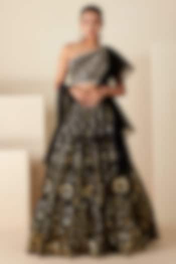 Black Organza & Georgette Thread Work Wedding Lehenga Set by Suruchi Parakh at Pernia's Pop Up Shop