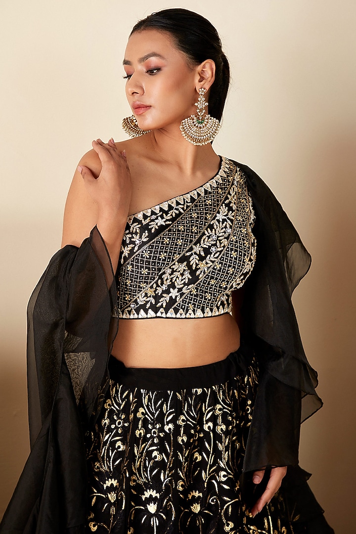 Black Organza & Georgette Thread Work Wedding Lehenga Set by Suruchi Parakh at Pernia's Pop Up Shop