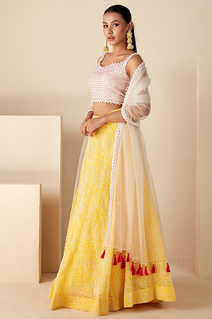 Yellow Net & Georgette Thread Work Wedding Lehenga Set by Suruchi Parakh at Pernia's Pop Up Shop