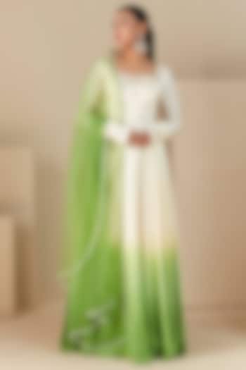 Off-White & Green Ombre Crepe Silk Hand Embroidered Anarkali Set by Suruchi Parakh at Pernia's Pop Up Shop