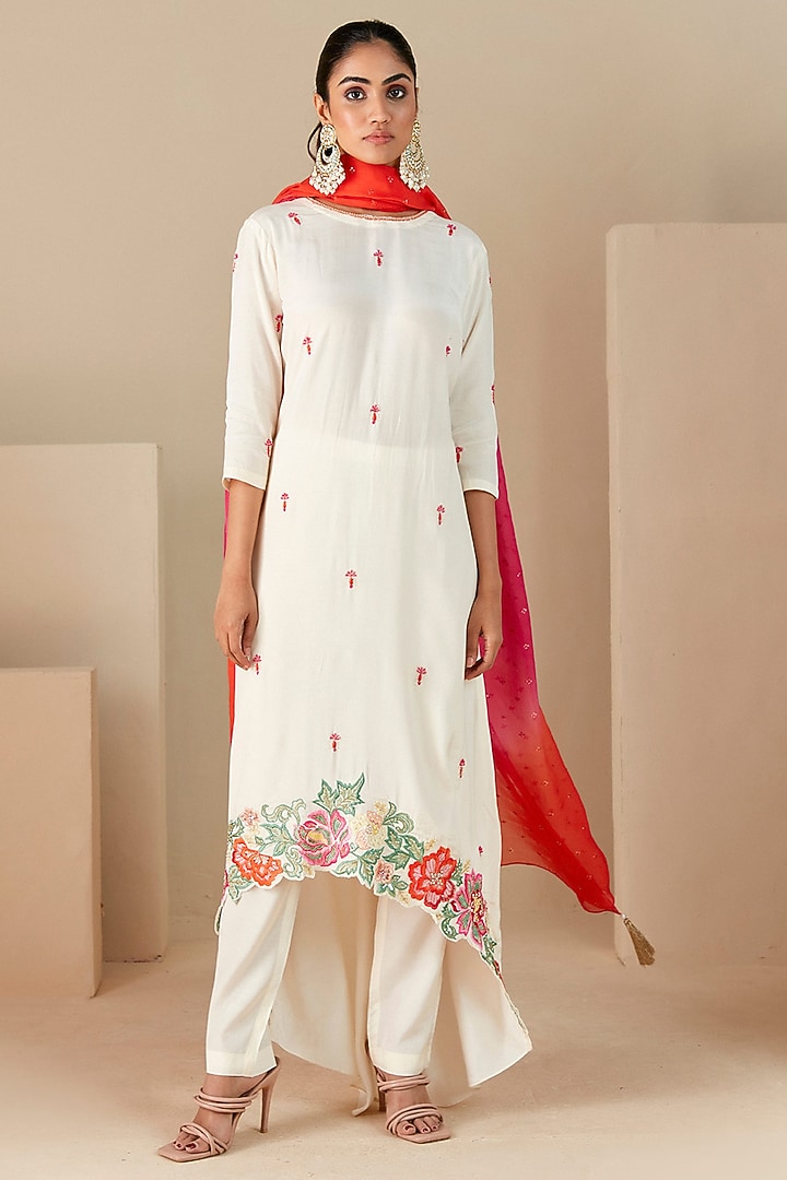 Off-White Crepe Silk Thread Embroidered A-Line Party Wear Anarkali Set by Suruchi Parakh at Pernia's Pop Up Shop