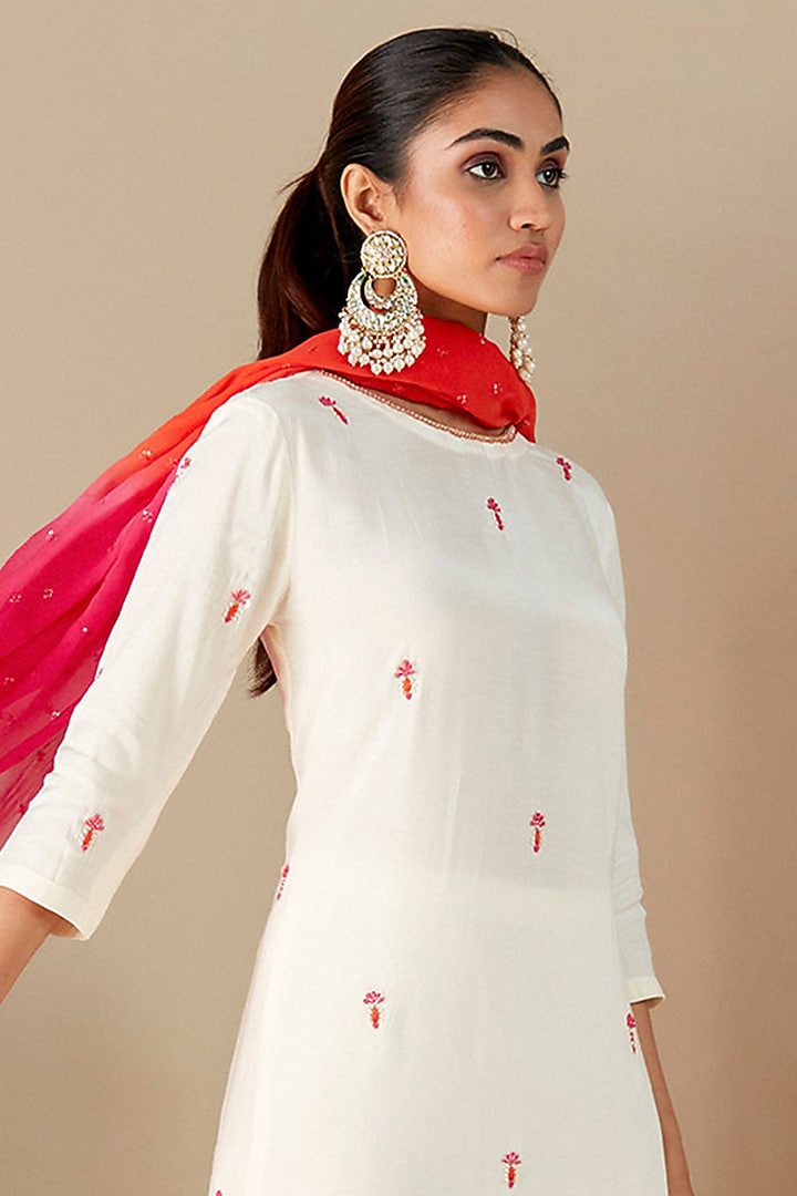 Off-White Crepe Silk Thread Embroidered A-Line Party Wear Anarkali Set by Suruchi Parakh at Pernia's Pop Up Shop