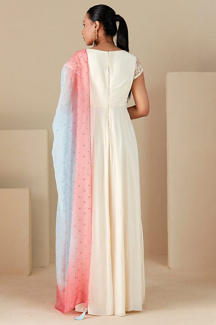 Off-White Crepe Silk Hand Embroidered Wedding Anarkali Set by Suruchi Parakh at Pernia's Pop Up Shop