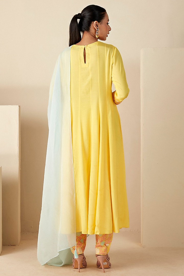 Yellow Crepe Silk Thread Embroidered Wedding Anarkali Set by Suruchi Parakh at Pernia's Pop Up Shop
