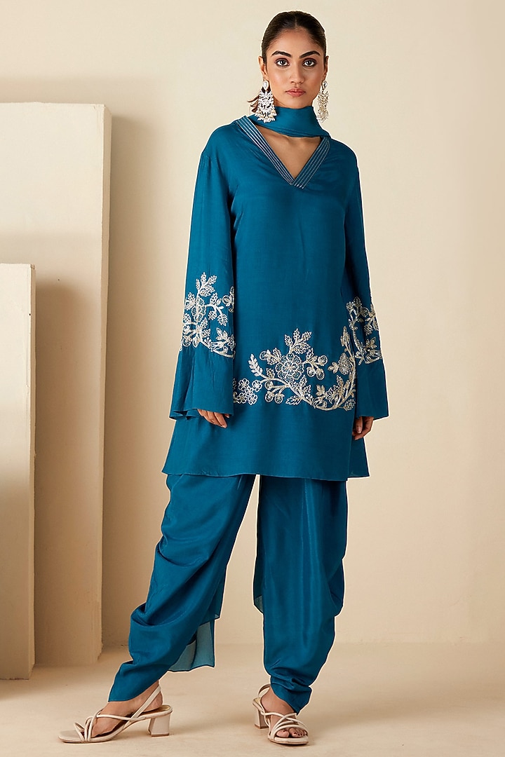 Teal Blue Crepe Silk Handwork Kurta Set by Suruchi Parakh at Pernia's Pop Up Shop