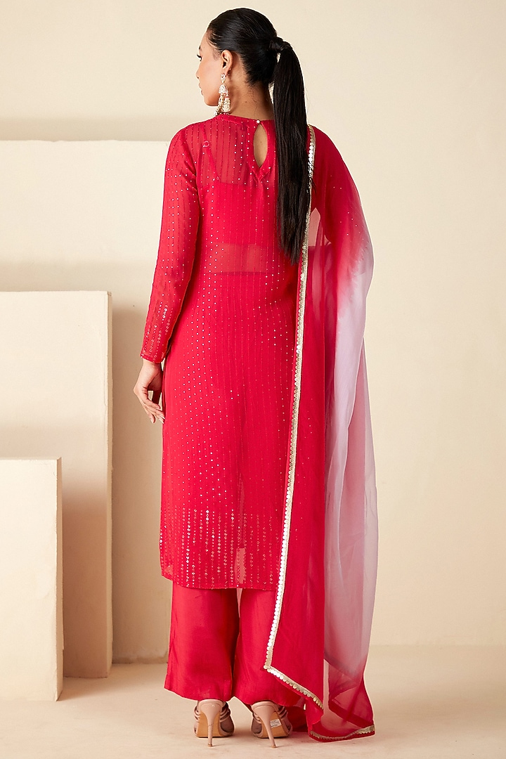 Red Georgette & Organza Sequins Embroidered Kurta Set by Suruchi Parakh at Pernia's Pop Up Shop