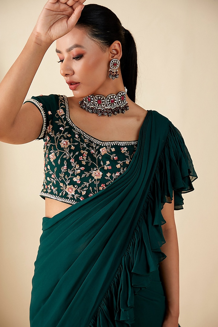 Green Georgette Crepe Pre-Draped Pant Wedding Saree Set by Suruchi Parakh at Pernia's Pop Up Shop