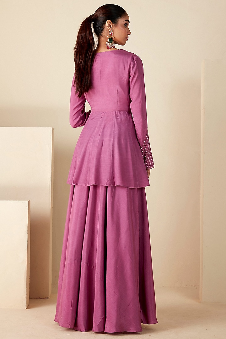 Mauve Crepe Silk Co-Ord Set by Suruchi Parakh at Pernia's Pop Up Shop