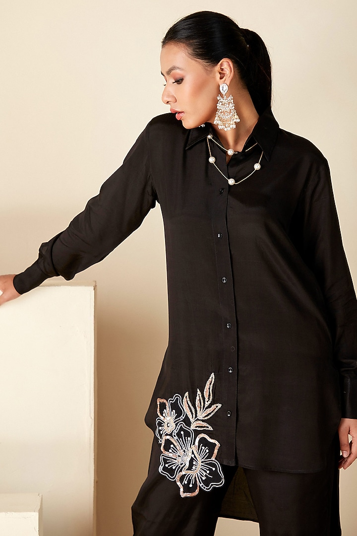 Black Crepe Silk Handwork Co-ord Set by Suruchi Parakh at Pernia's Pop Up Shop