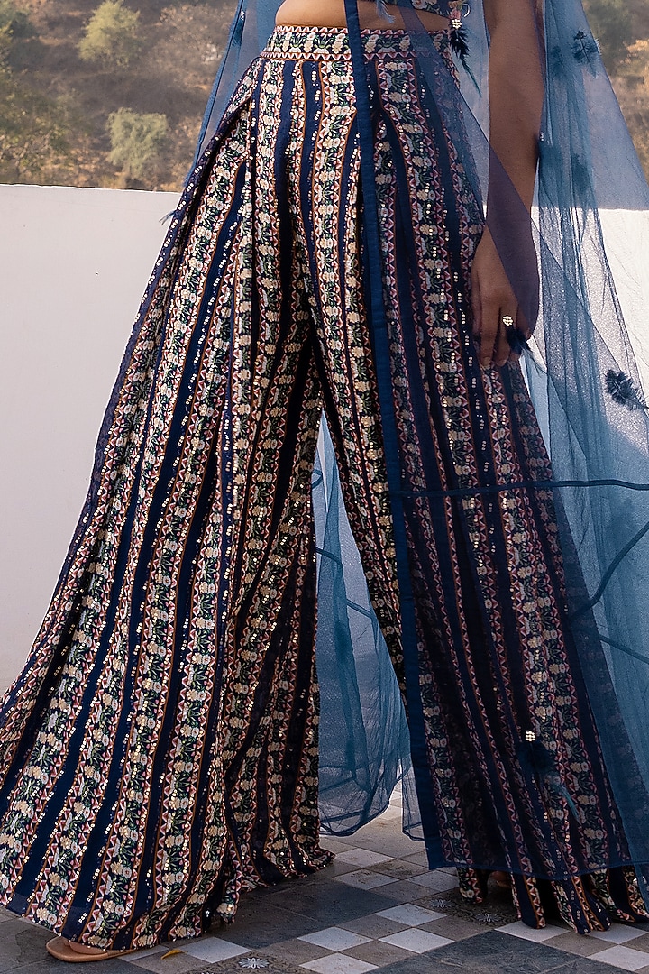 Blue Net Embroidered Cape Set by Suruchi Parakh at Pernia's Pop Up Shop