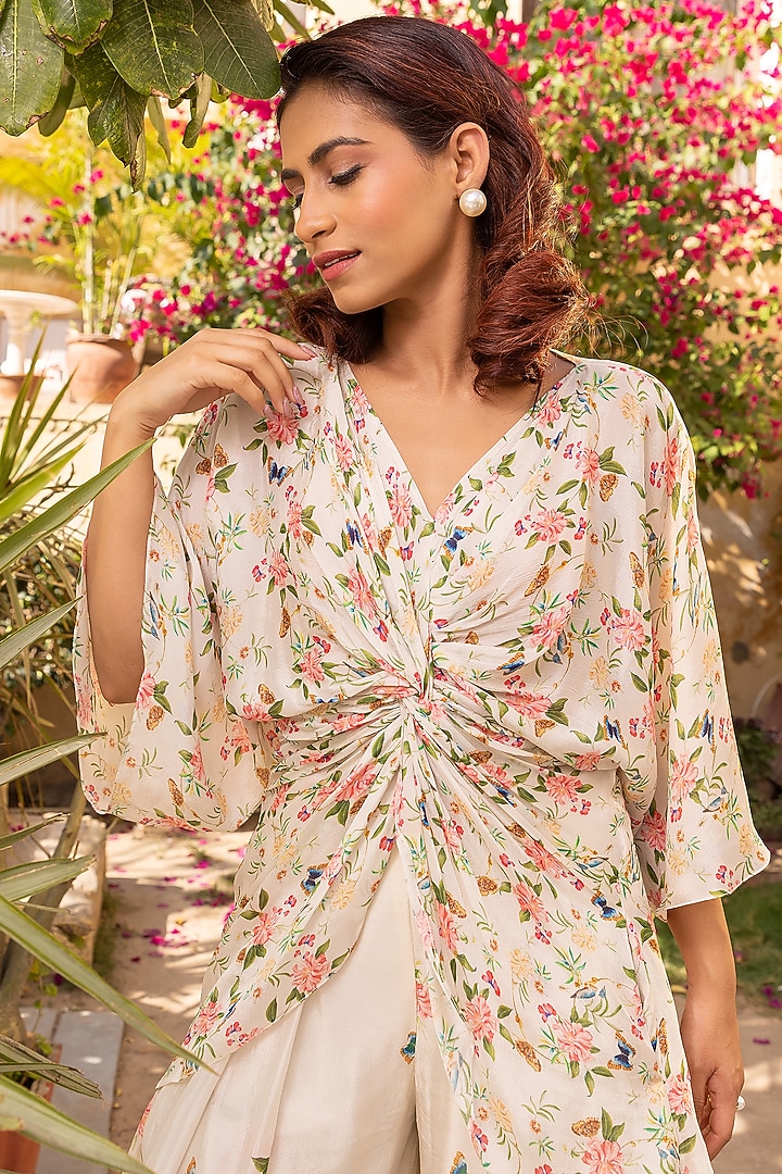 Off-White Georgette Crepe Co-Ord Set by Suruchi Parakh at Pernia's Pop Up Shop