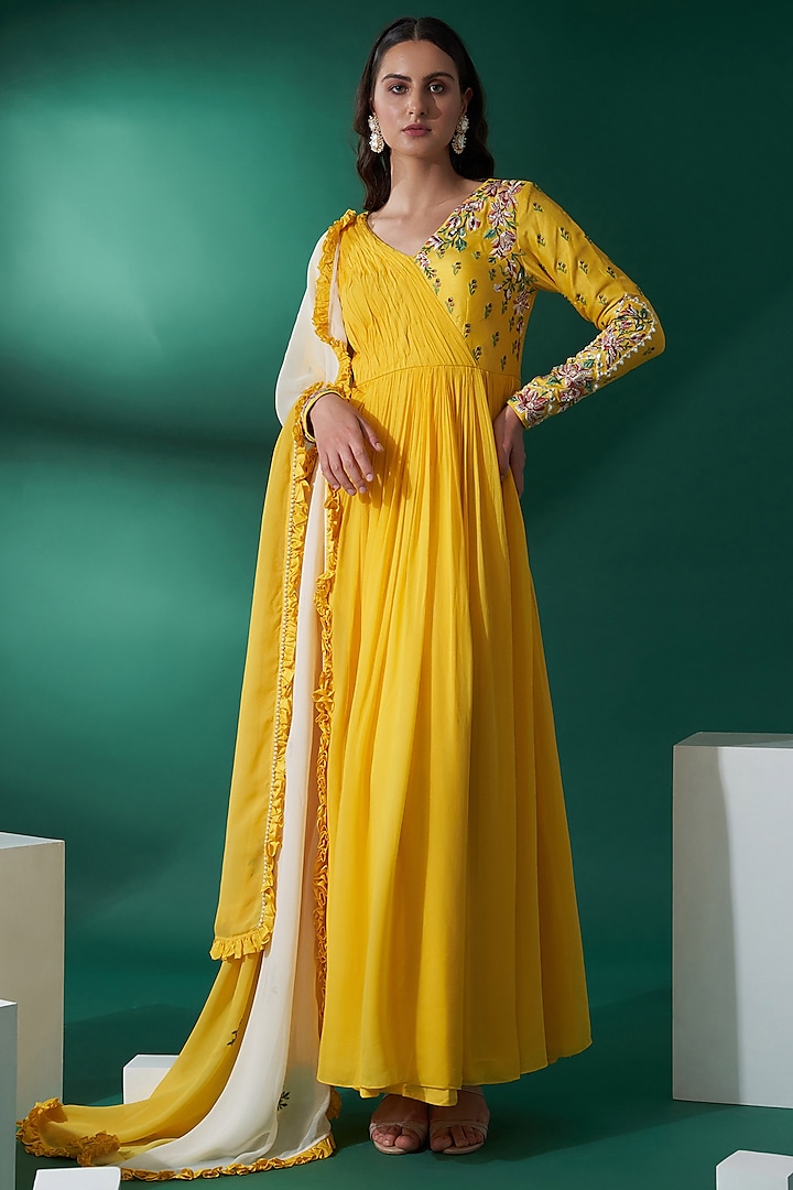 Dandelion Yellow Embroidered Party Wear Anarkali Set by Suruchi Parakh at Pernia's Pop Up Shop