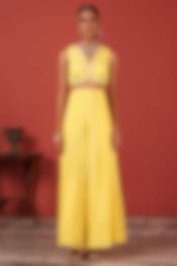 Yellow Georgette Crepe Hand Embroidered Co-Ord Set by Suruchi Parakh at Pernia's Pop Up Shop