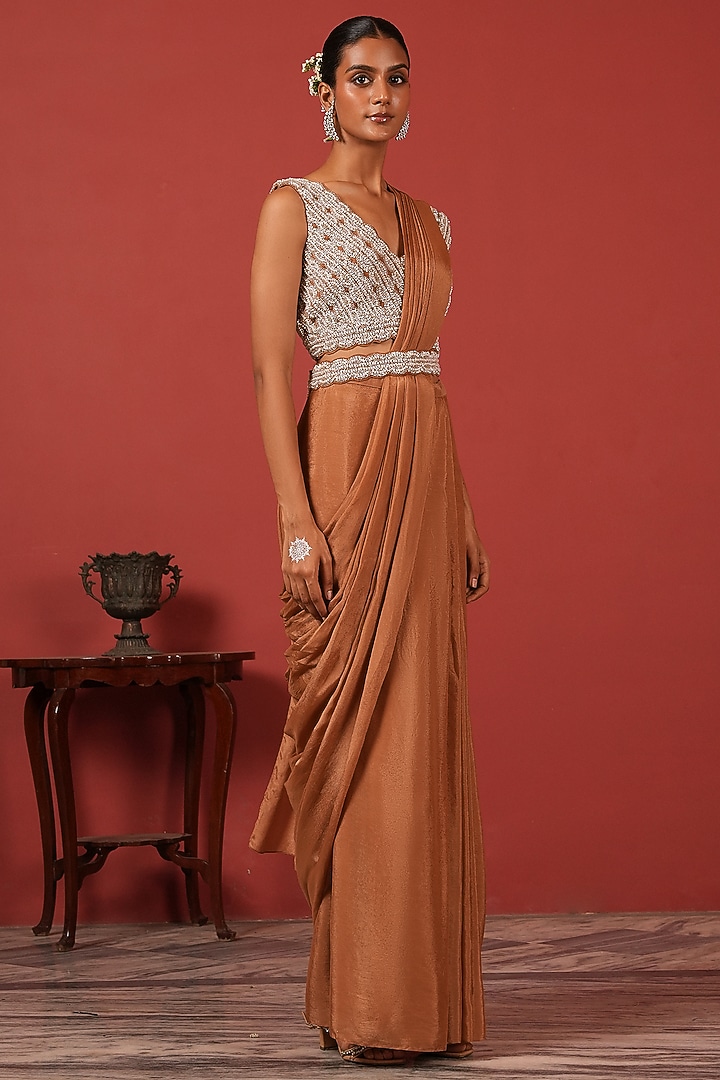 Brown Crepe Pre-Draped Wedding Saree Set by Suruchi Parakh at Pernia's Pop Up Shop