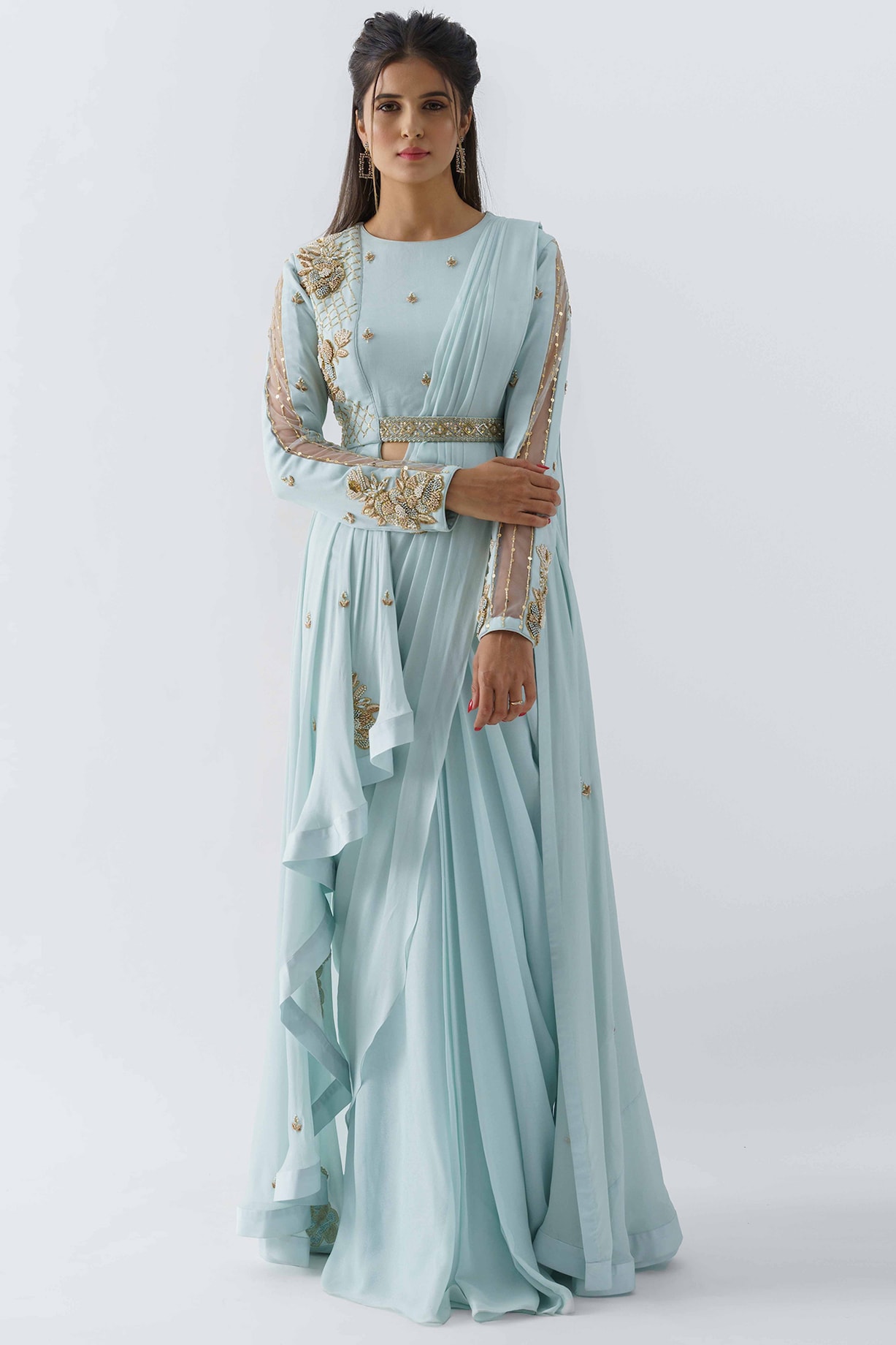 Light Blue Pre-Draped Saree Set Design by Suruchi Parakh at Pernia's Pop Up  Shop 2024