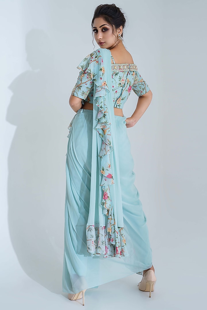 Light Blue Georgette Pre-Draped Wedding Saree Set by Suruchi Parakh at Pernia's Pop Up Shop