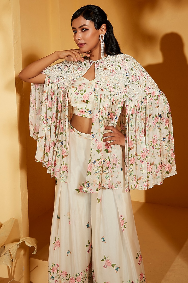 White Georgette Crepe Hand Embroidered Jacket Set by Suruchi Parakh at Pernia's Pop Up Shop