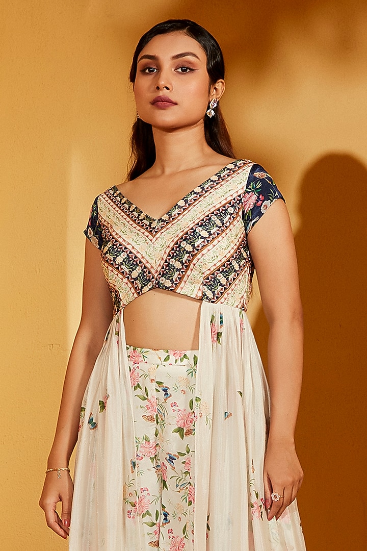White Georgette Crepe Floral Printed Pant Set by Suruchi Parakh at Pernia's Pop Up Shop