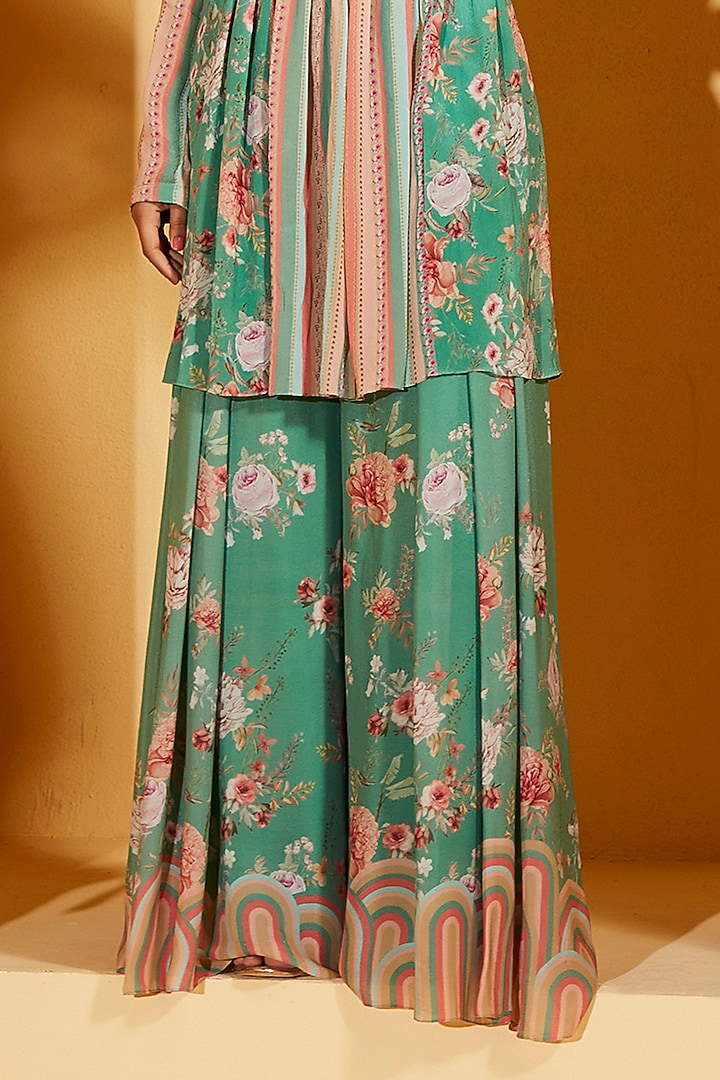 Green Georgette Crepe Pant Set by Suruchi Parakh at Pernia's Pop Up Shop