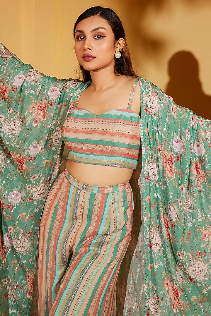 Green Georgette Crepe Embroidered Cape Set by Suruchi Parakh at Pernia's Pop Up Shop