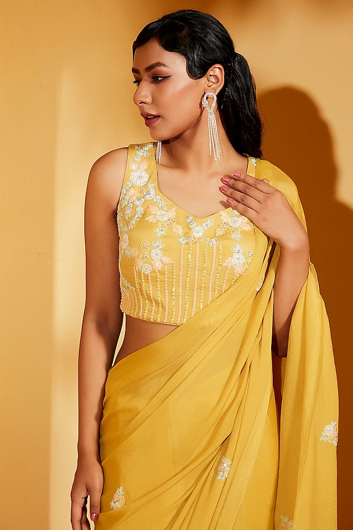 Yellow Georgette Crepe Sequin Embellished Wedding Saree Set by Suruchi Parakh at Pernia's Pop Up Shop
