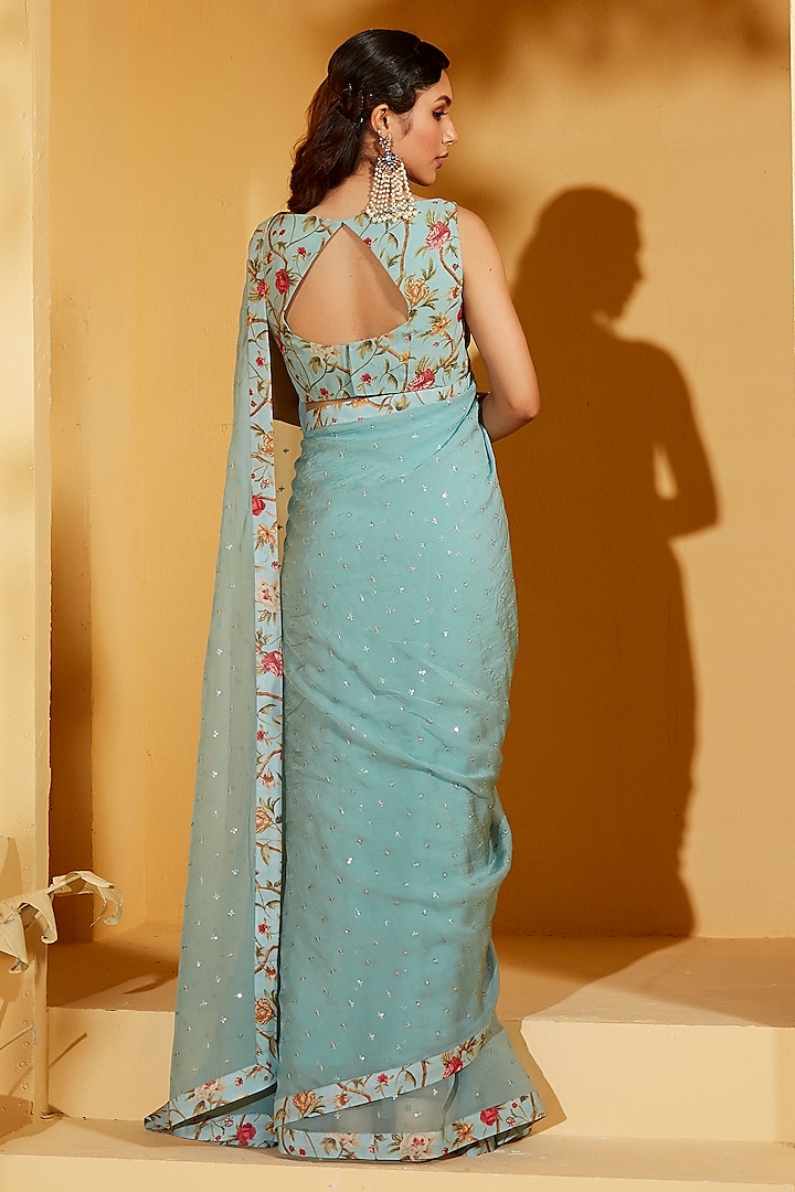 Light Blue Organza Sequins Embroidered Party Wear Saree Set by Suruchi Parakh at Pernia's Pop Up Shop