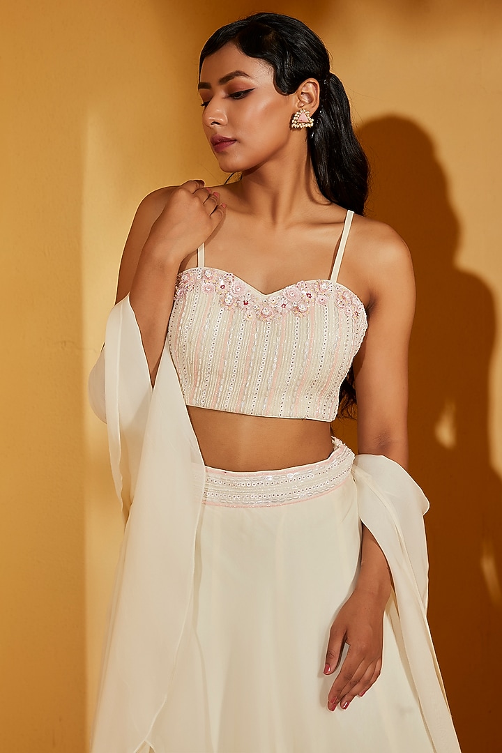 Off-White Soft Organza Hand Embroidered Wedding Lehenga Set by Suruchi Parakh at Pernia's Pop Up Shop