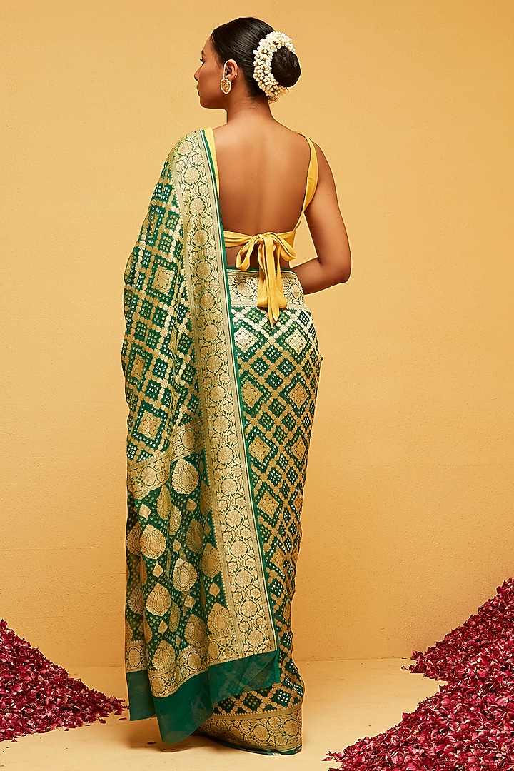 Green Georgette Banarasi Bandhani Party Wear Saree by Suruchi Parakh at Pernia's Pop Up Shop