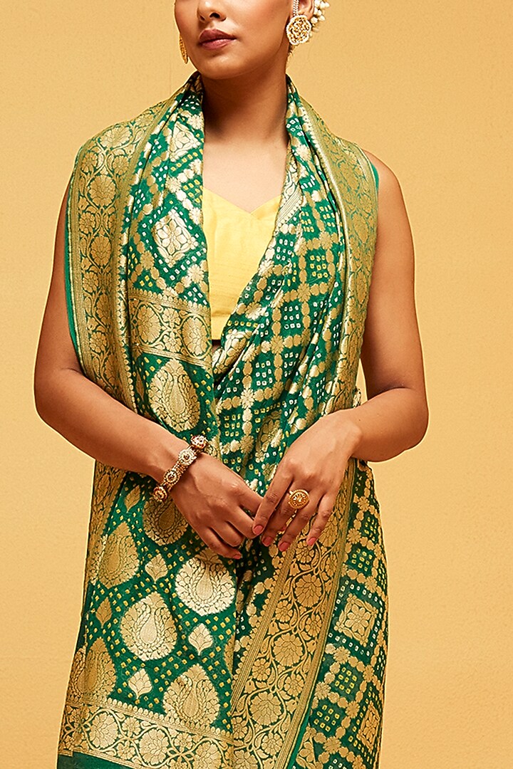 Green Georgette Banarasi Bandhani Party Wear Saree by Suruchi Parakh at Pernia's Pop Up Shop