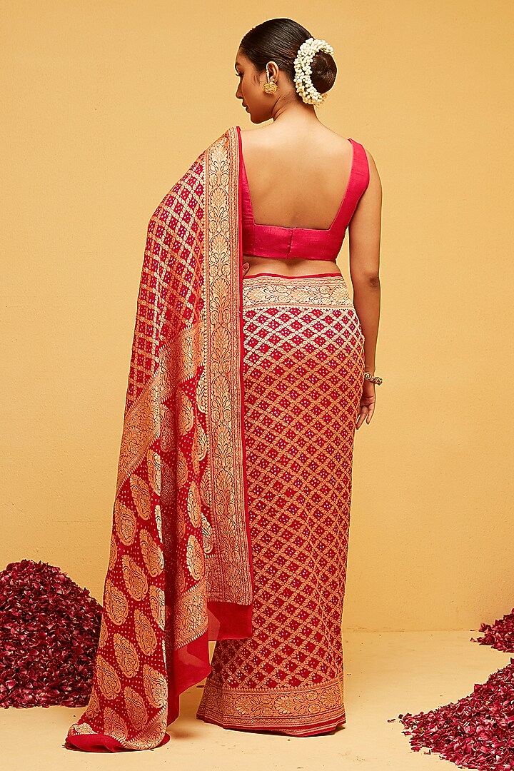 Red Georgette Banarasi Bandhani Party Wear Saree by Suruchi Parakh at Pernia's Pop Up Shop