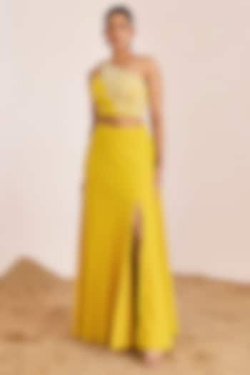 Yellow Georgette Mirror Embroidered Skirt Set by Suruchi Parakh at Pernia's Pop Up Shop