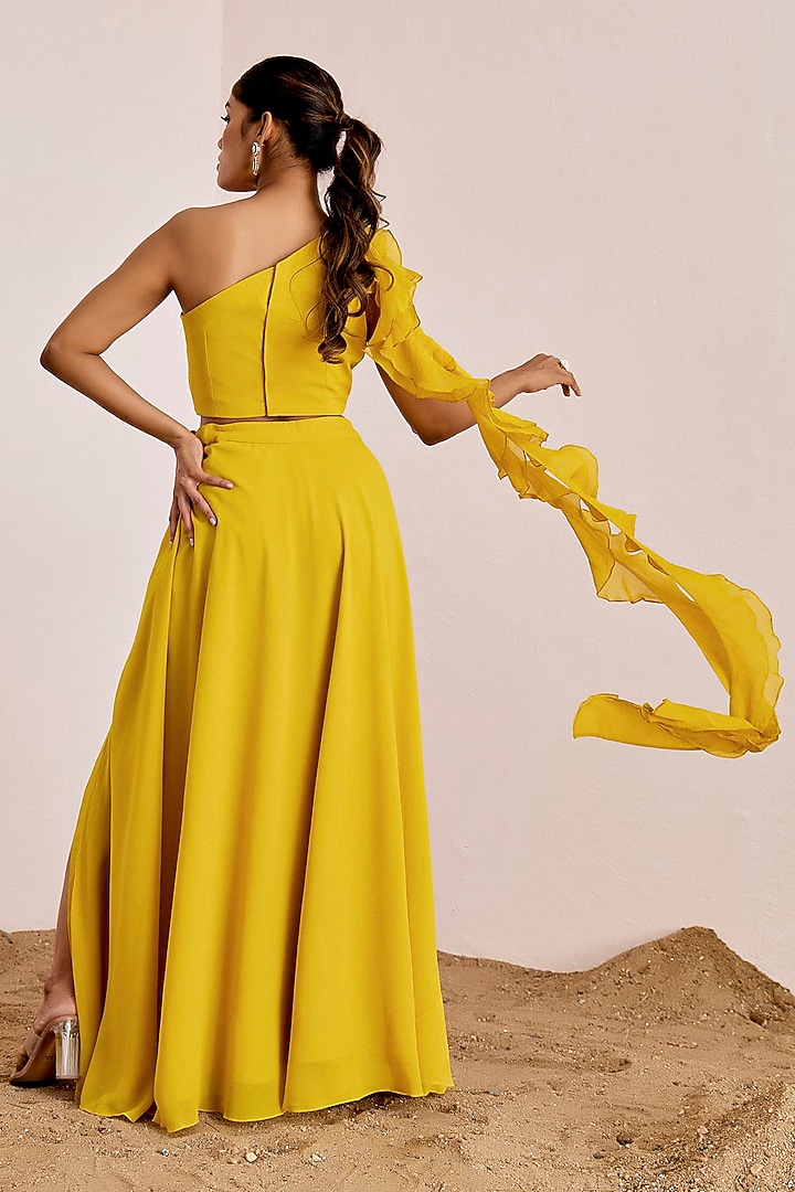 Yellow Georgette Mirror Embroidered Skirt Set by Suruchi Parakh at Pernia's Pop Up Shop
