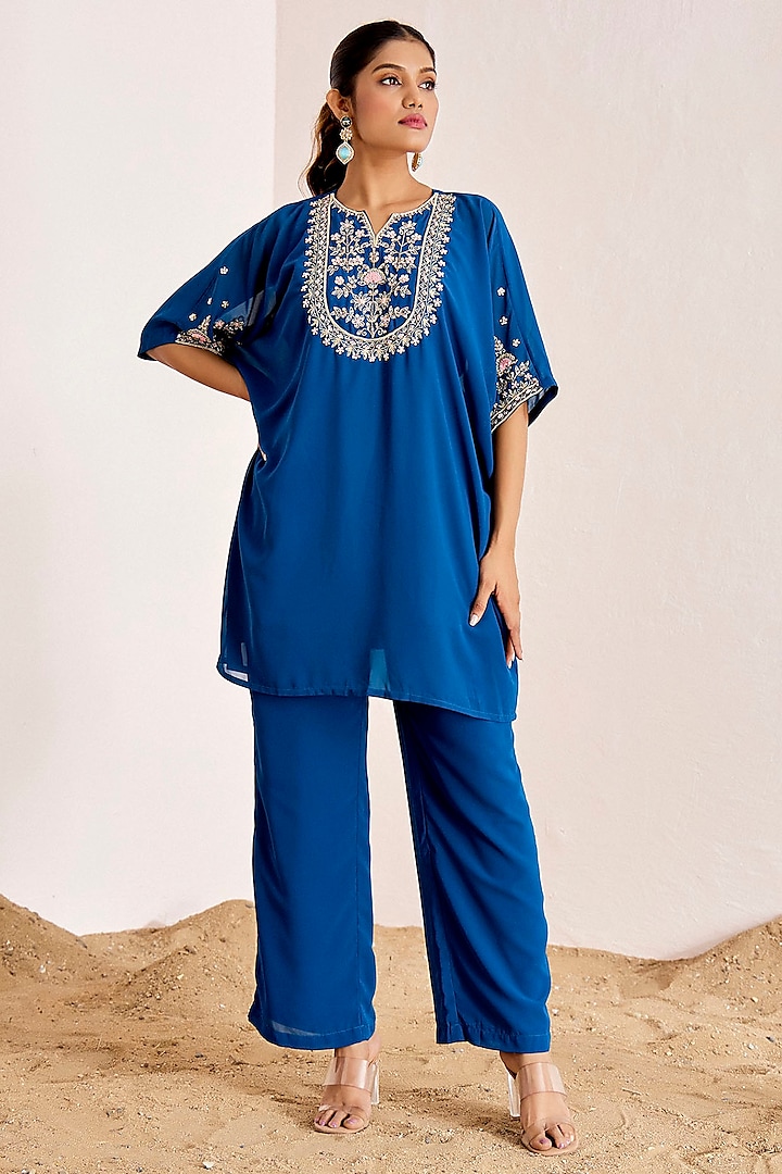 Teal Blue Georgette Hand Embroidered Kaftan Set by Suruchi Parakh at Pernia's Pop Up Shop